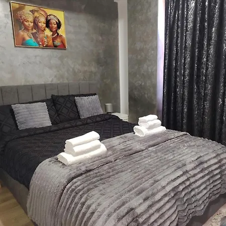 Cristina Luxury