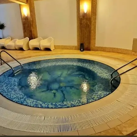 Cristina Luxury * Bucarest